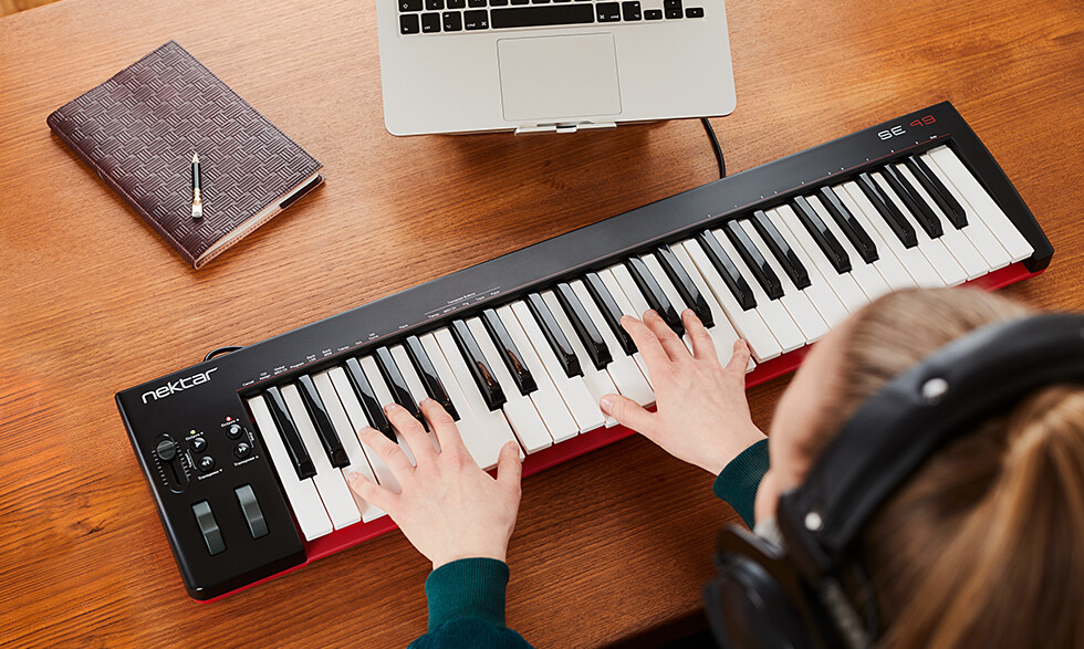 SE49 MIDI Controller Hero Tablet